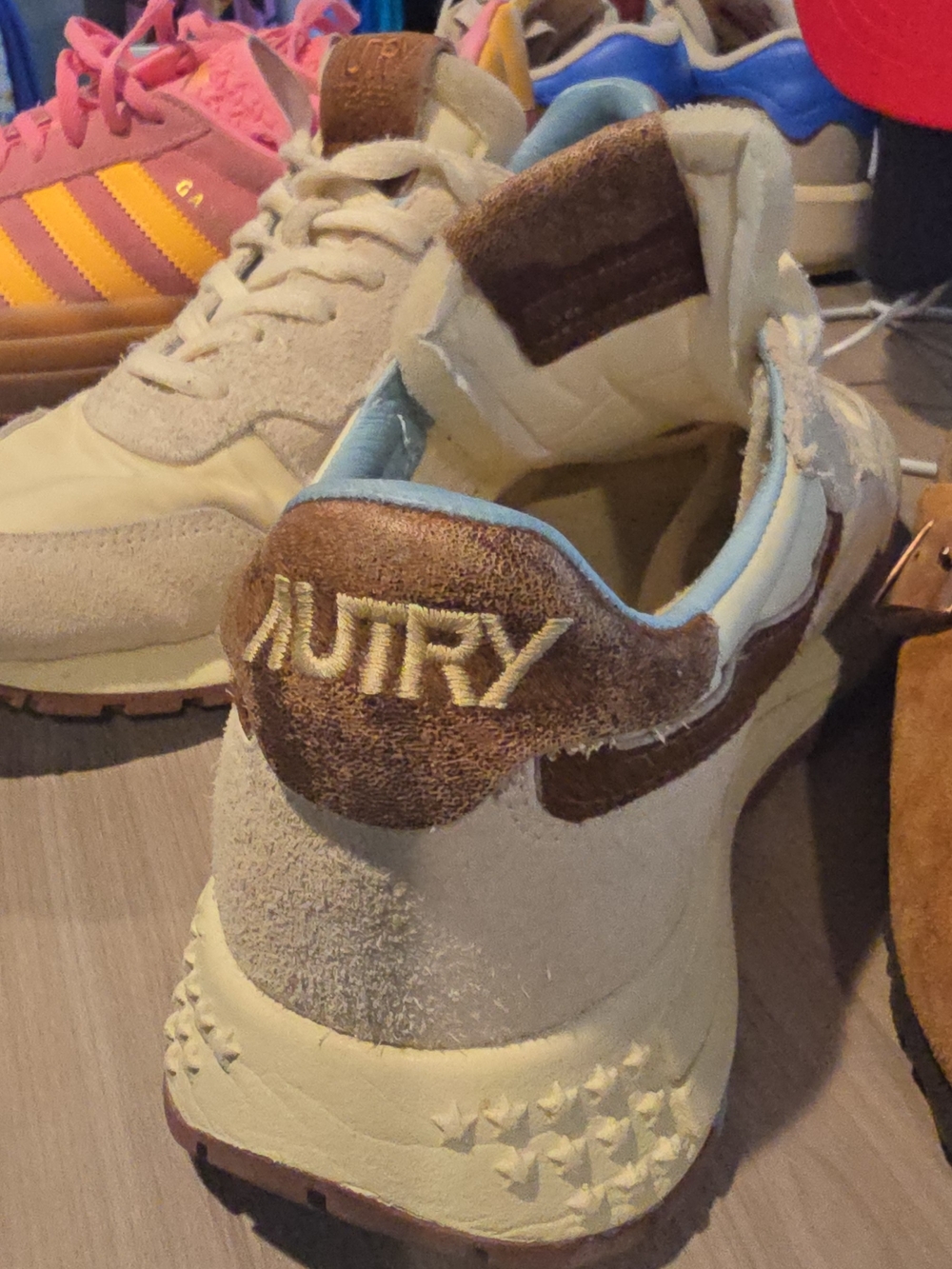 Autry Women's Beige and Brown Suede Runner